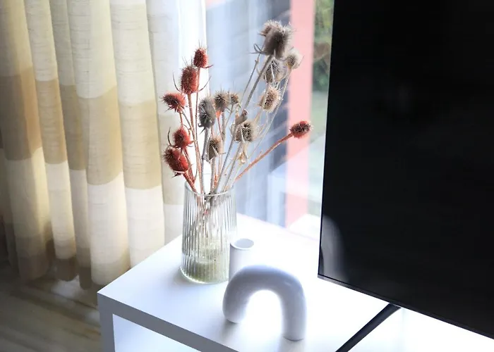 Private Pool Luxurious With Mountain Views Estepona